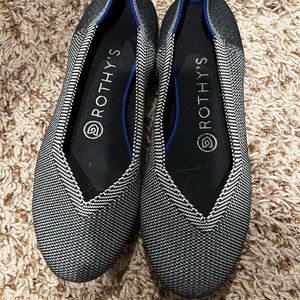 Rothy’s rounded toe flats
